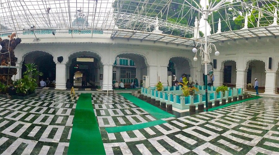 Cour de la Jummah Masjid